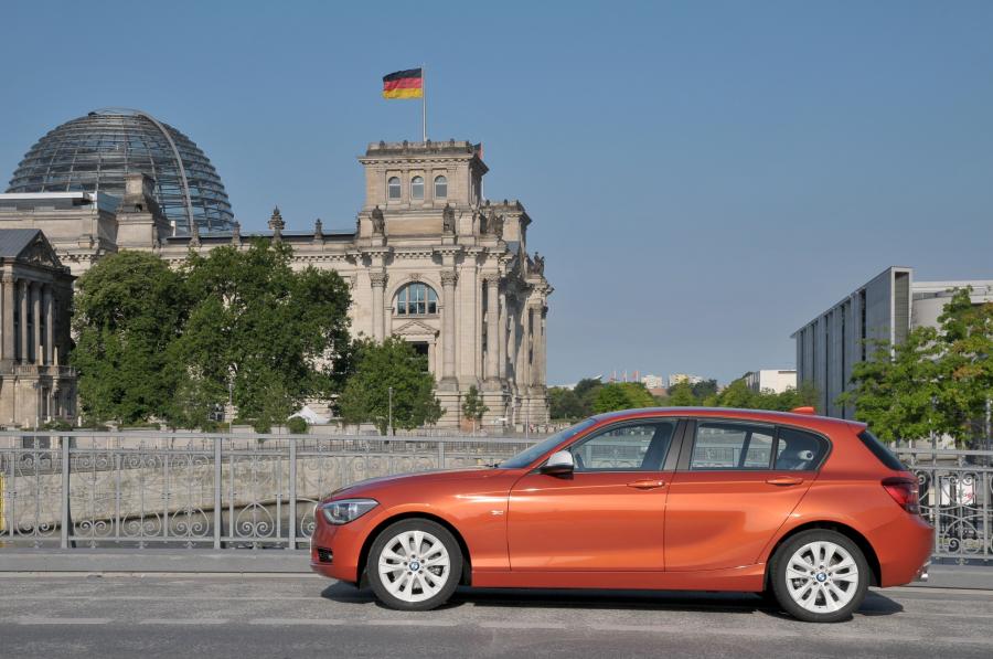 BMW 120d Urban Line 2011 года  (фото 64 из 193)